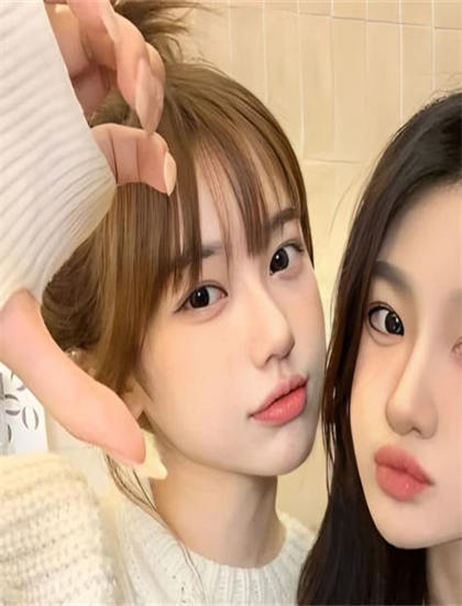 《黑执事马戏团篇》创作全记录：拍摄过程中的艰辛与突破 揭示艺术创作的艰辛与快乐