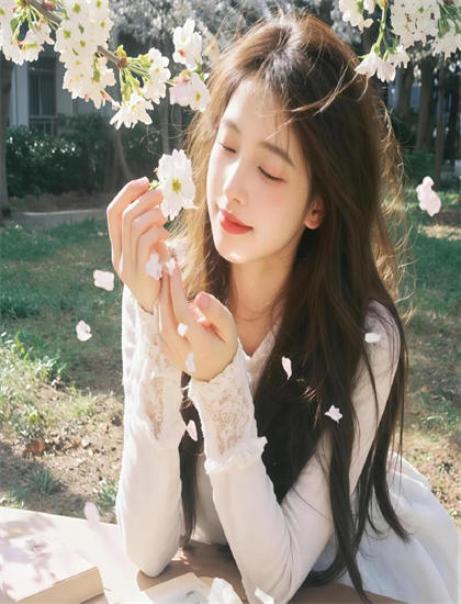 全新视角看《嚣张狂妃》政治的权力博弈与社会结构——服装造型的设计思路